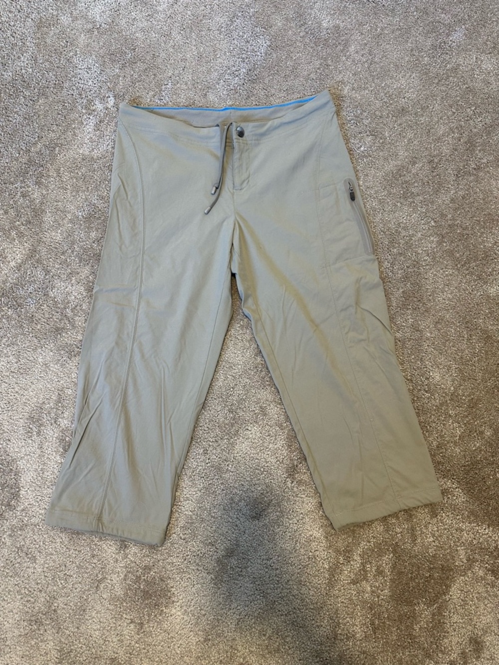 Columbia Women’s Khaki Omni-Shield Active Hiking Pants Lightweight Comfort